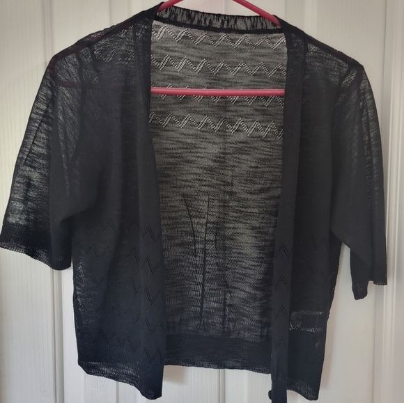 Top - Picture 2 of 2